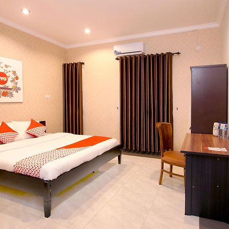 Oyo 347 Bayang Brothers Guest House Maguwo Ngoại thất bức ảnh