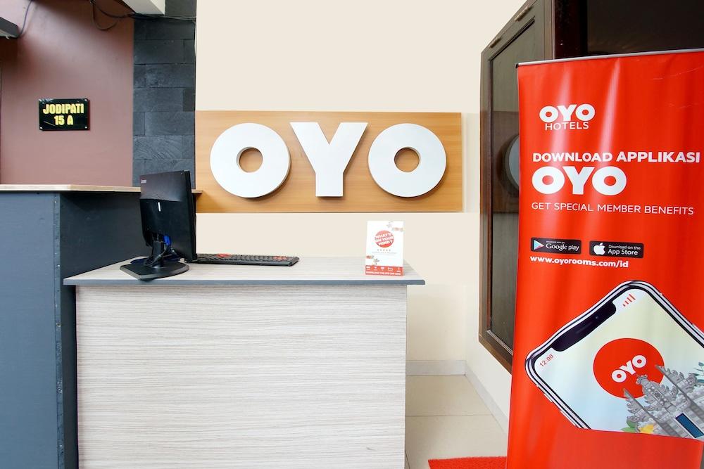 Oyo 347 Bayang Brothers Guest House Yogyakarta Ngoại thất bức ảnh