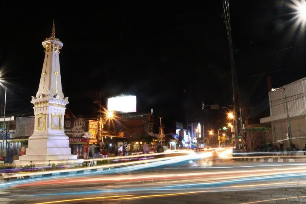 Oyo 347 Bayang Brothers Guest House Maguwo Ngoại thất bức ảnh
